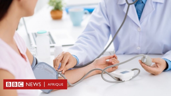Le cancer tue plus de personnes d&#039;âge moyen dans les pays riches.