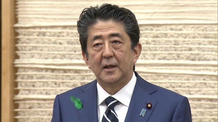 Le Japon versera 100 000 yens (853 euros) à chaque résident au Japon